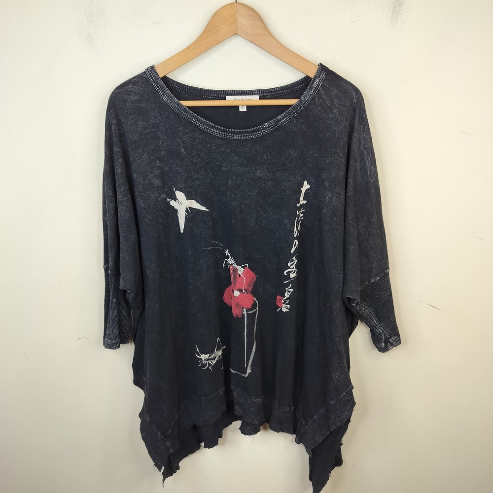 Jess & Jane Oversize Top Large Butterfly Grasshopper Floral Mineral Wash